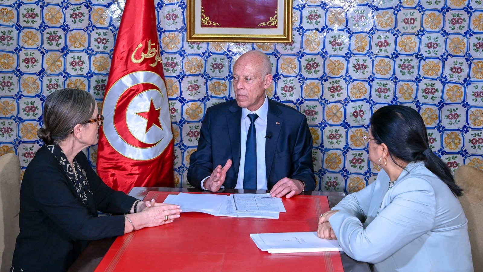 سعيّد: الخبز خط أحمر.. ولابد من إجراءات عاجلة (فيديو)