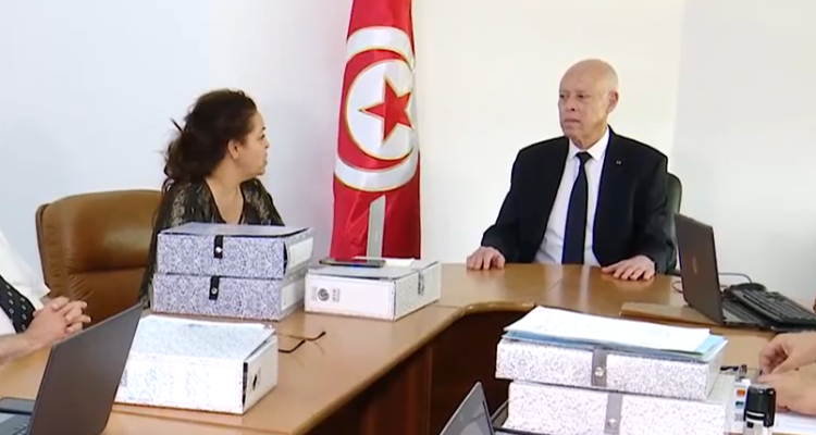 اعفاها الرئيس..فاطمة اليعقوبي صاحبة تصريح الـ30 بليون دينار!!