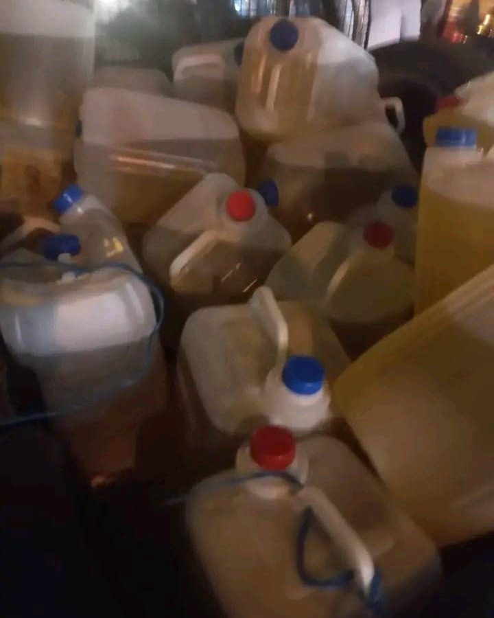 نابل/ حجز 560 لتر زيت وايقاف مجموعة