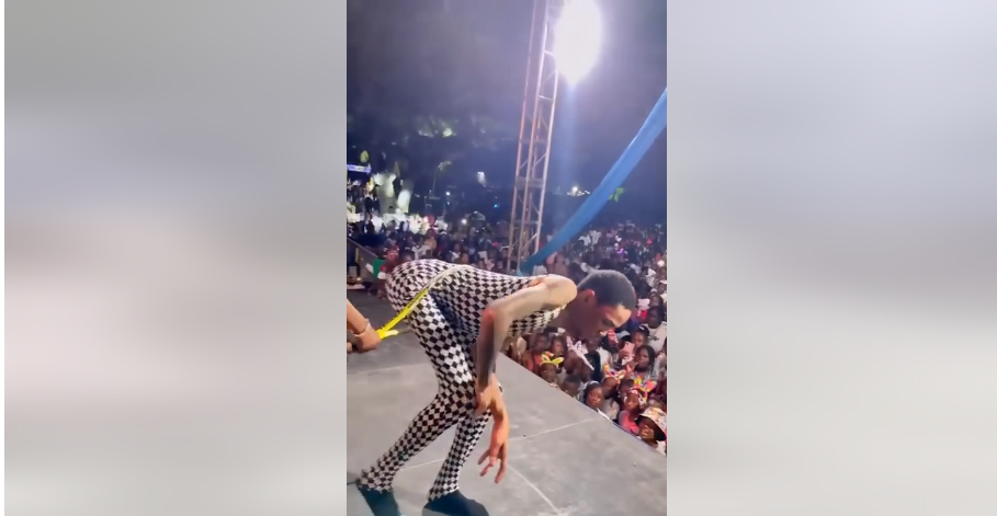 اغرب من الخيال/ شخص يورق من مضرب للتنس (فيديو)