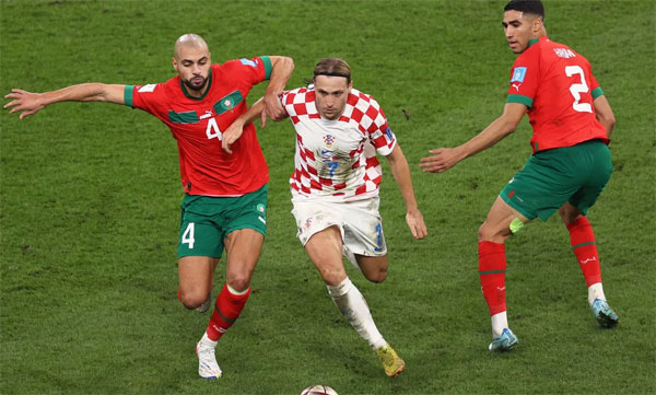 لاعب عربي في طريقه إلى ليفربول