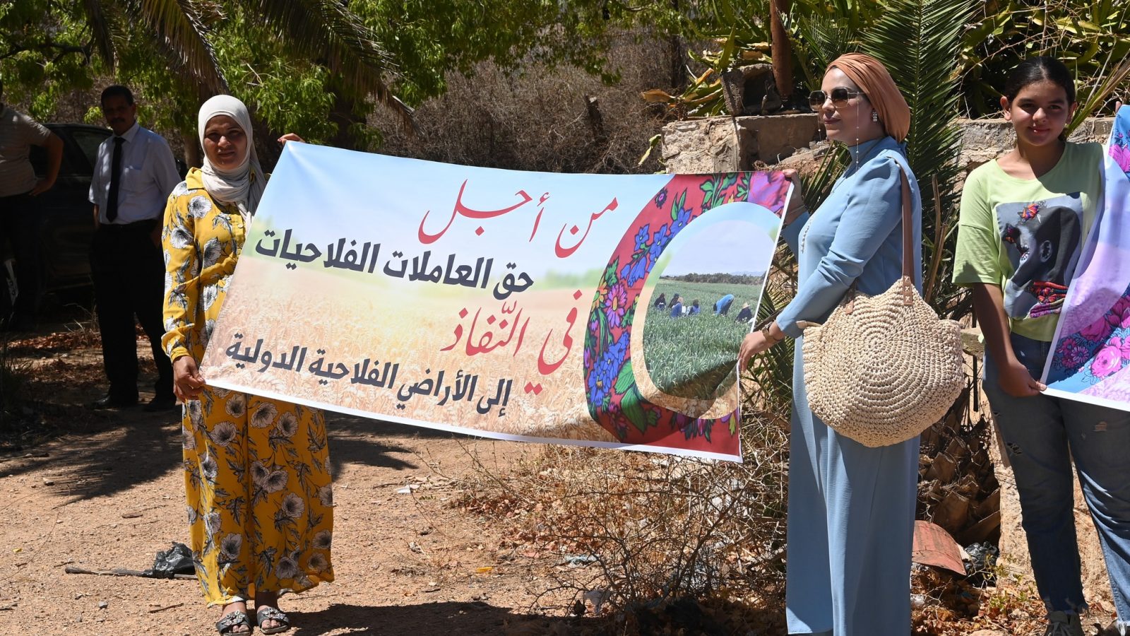 عقد الجلسة التمهيدية للشركة الاهلية النسائية “كادحات”