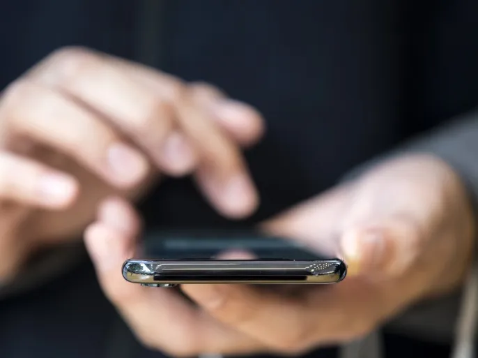 سبيبة/ تلميذة تعتدي على استاذة بسبب هاتف