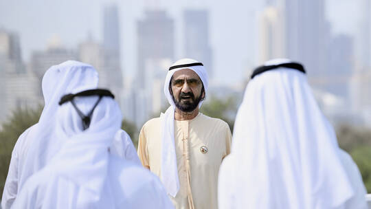 الإمارات/ عرض عمل للشباب في خطّة وزير!