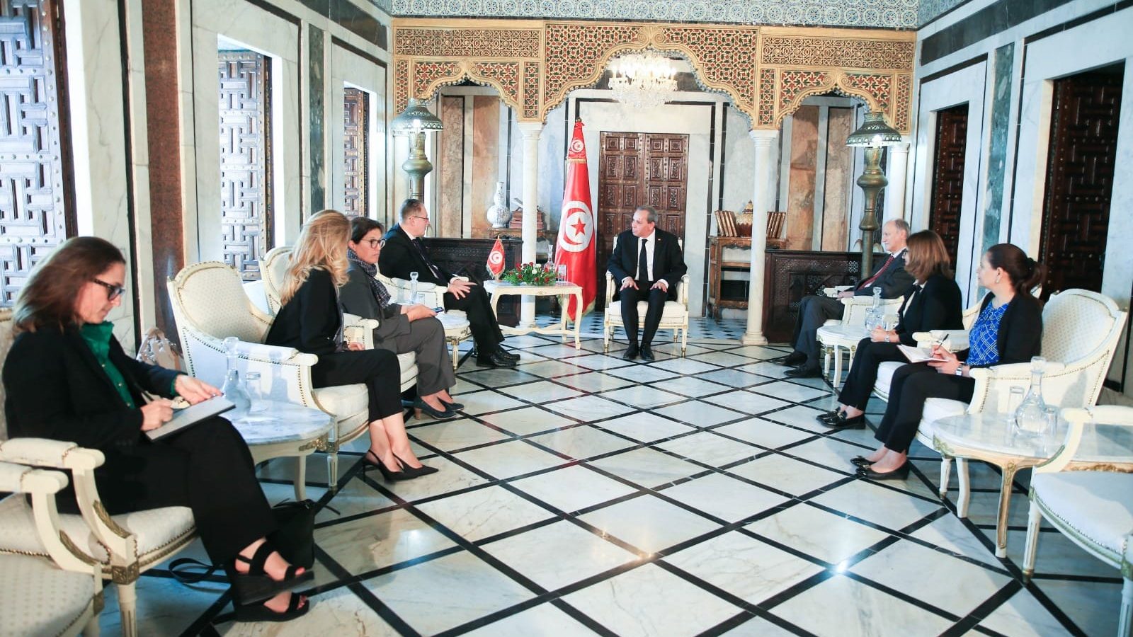 الحشاني يلتقي بالأمين العام المساعد للأمم المتحدة.. التفاصيل