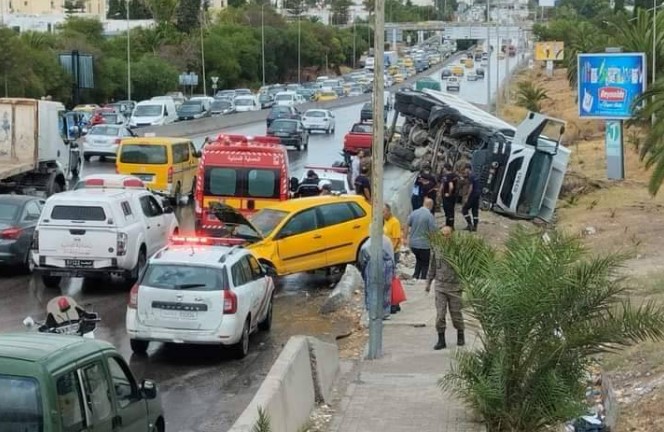 انزلاق شاحنة عسكرية في “الروت X”.. معطيات جديدة