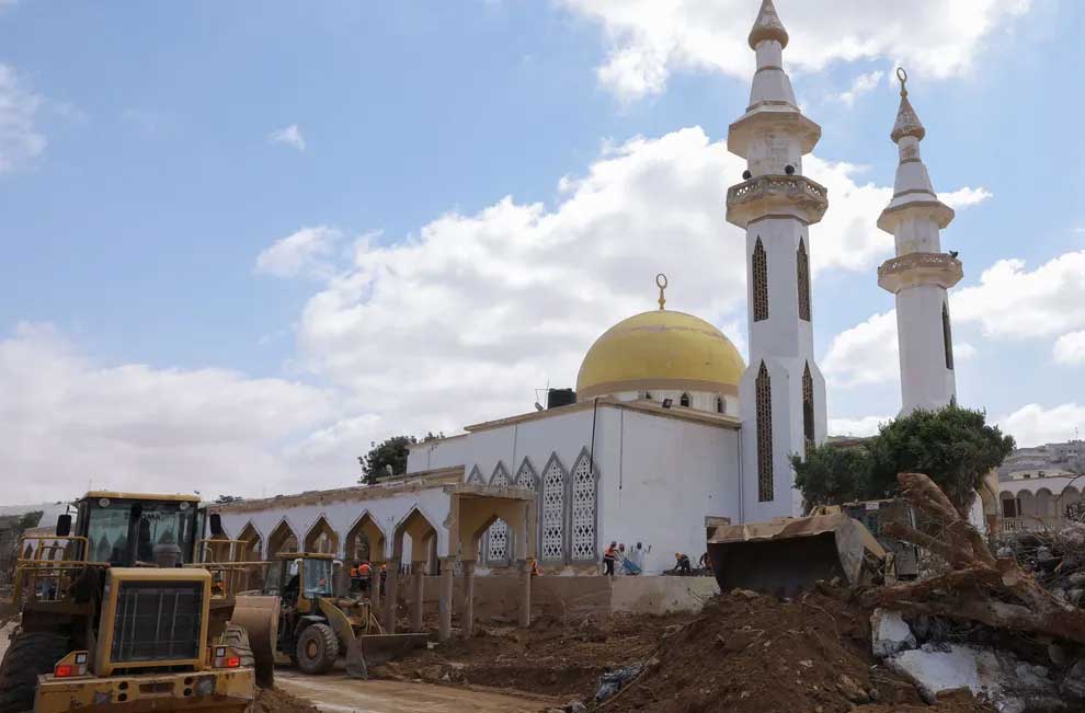 فتح مسارات بديلة شرق ليبيا.. وتحذير من كارثة ثانية