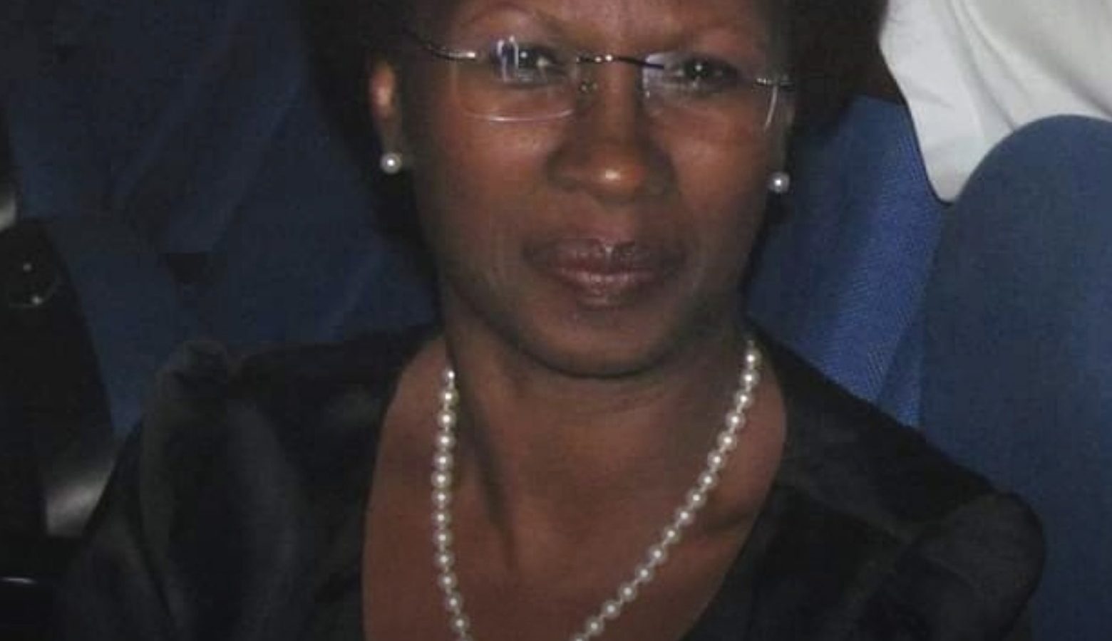 الصحفية منية ريحان في ذمة الله