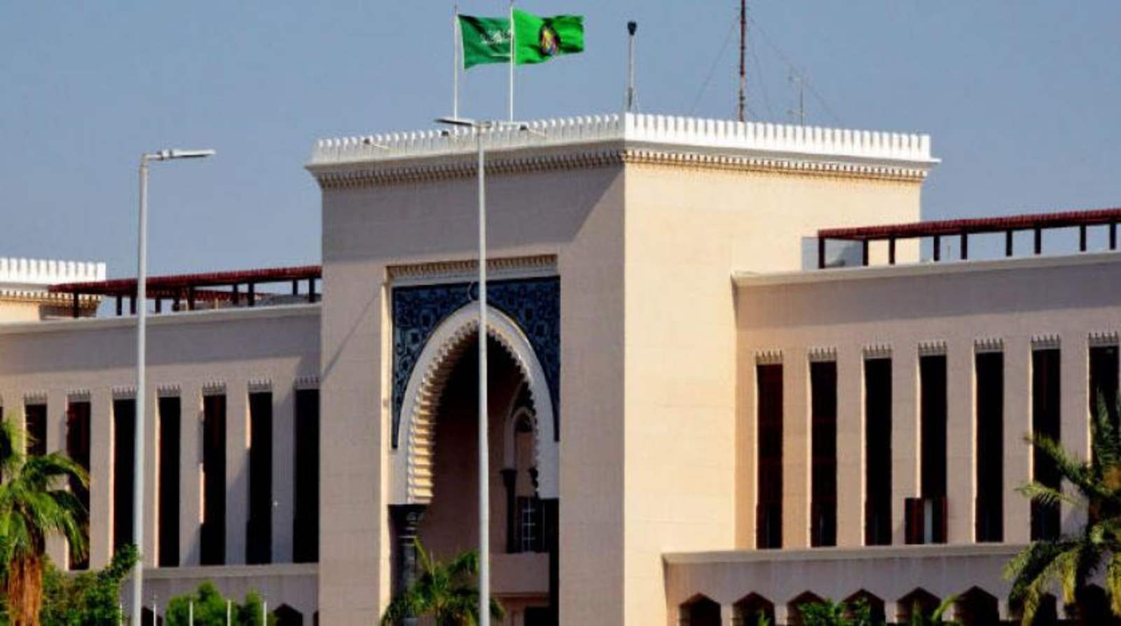 السعودية/ وزير الخارجية يدعو لوقف فوري لإطلاق النار بغزة