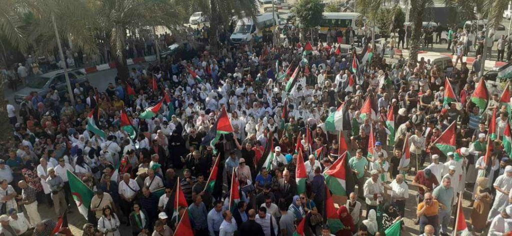 الشعب الجزائري