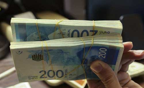 تراجع الشيكل الإسرائيلي إلى أدنى مستوى له منذ 11 عاما