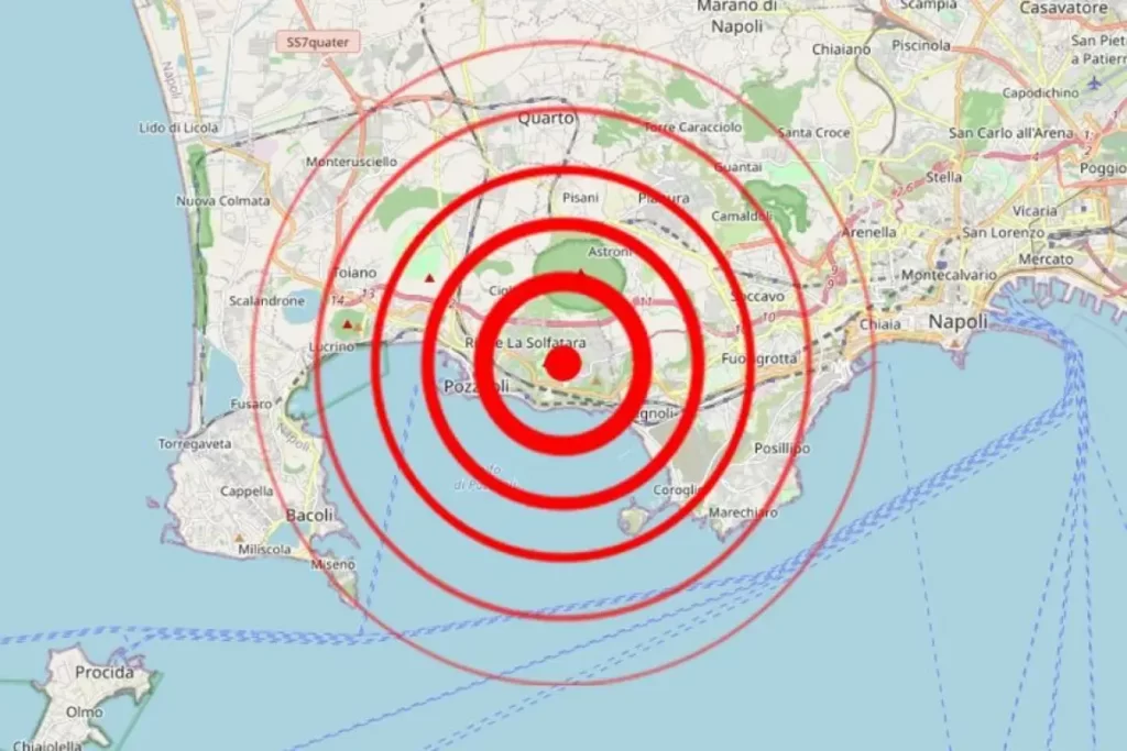 زلزال نابولي