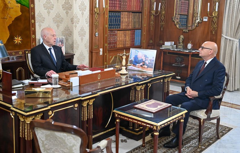 سعيّد: ضرورة وضع حد للاحتكار والمضاربة في توريد العلف