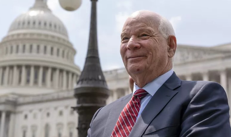 سيناتور أمريكي