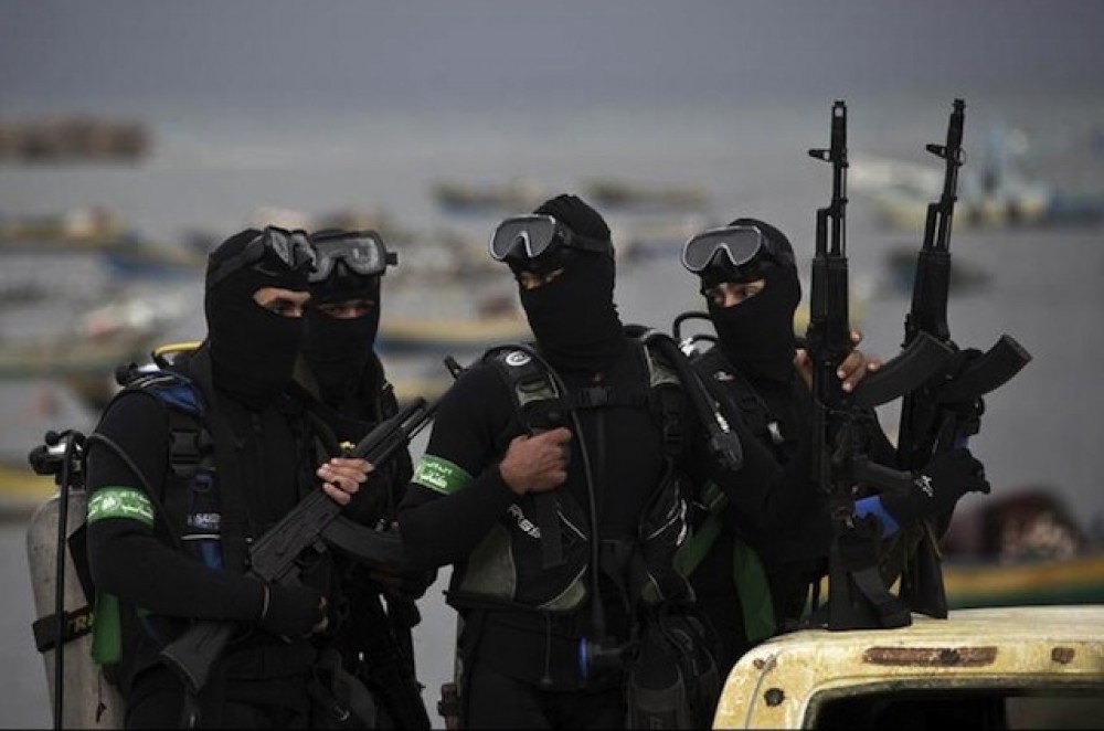 تسلل “القسام” بحرا إلى عسقلان والاشتباك مع جيش الاحتلال