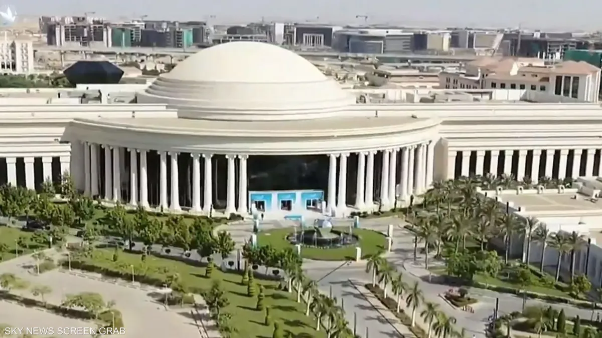 قمة القاهرة للسلام/ بداية توافد زعماء الدول إلى مصر