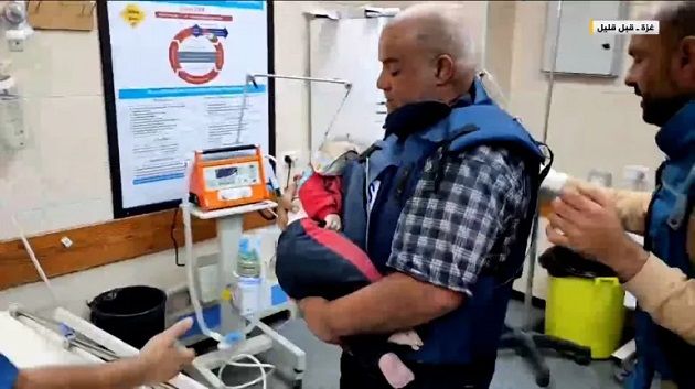 استشهاد عائلة صحفي “الجزيرة” وائل الدحدوح