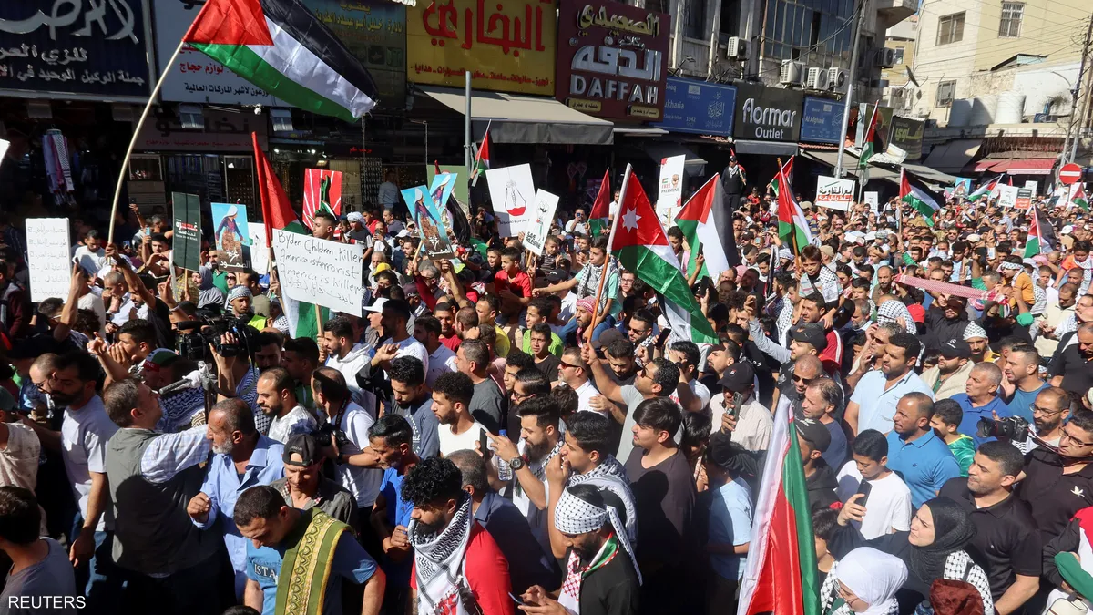 الاردن.. البرلمان يطلب مراجعة الاتفاقات الموقعة مع إسرائيل