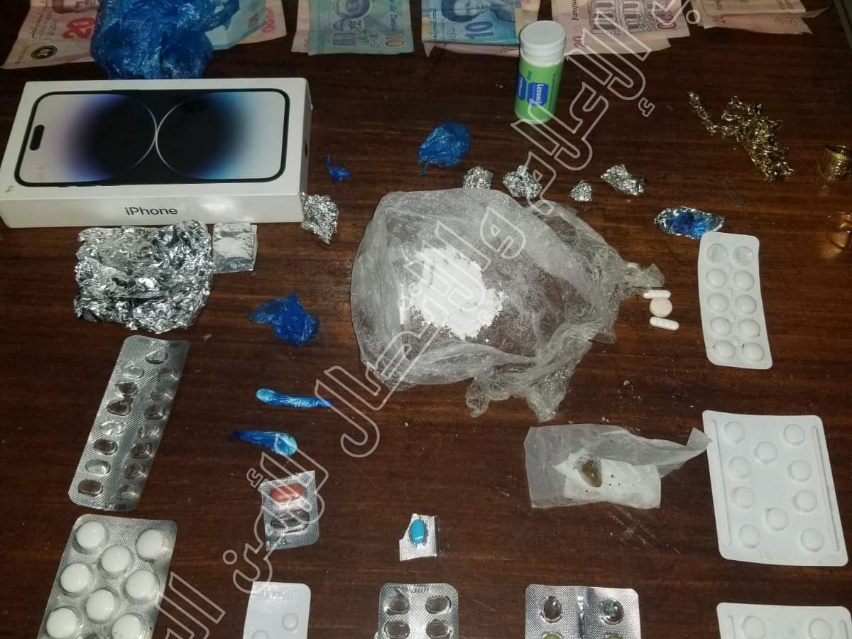 العاصمة/ ايقاف عائلة تتاجر في المخدرات