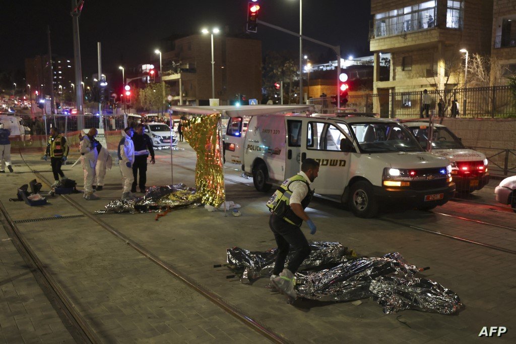 بن غفير يدعو الإسرائيليين لحمل سلاحهم بعد هجوم القدس