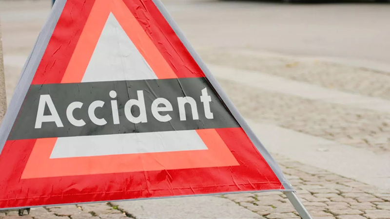 بنزرت/ 14 اصابة في حادث اصطدام سيارة خفيفة بحافلة لنقل العمال