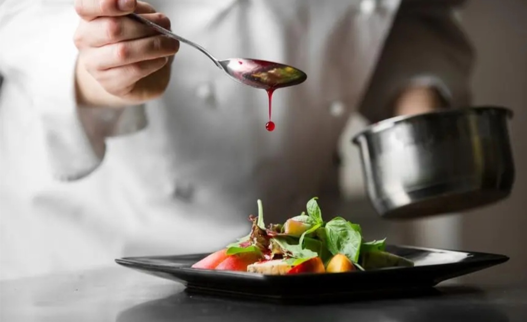 نحو اقرار تخفيضات في المطاعم السياحية للتونسيين