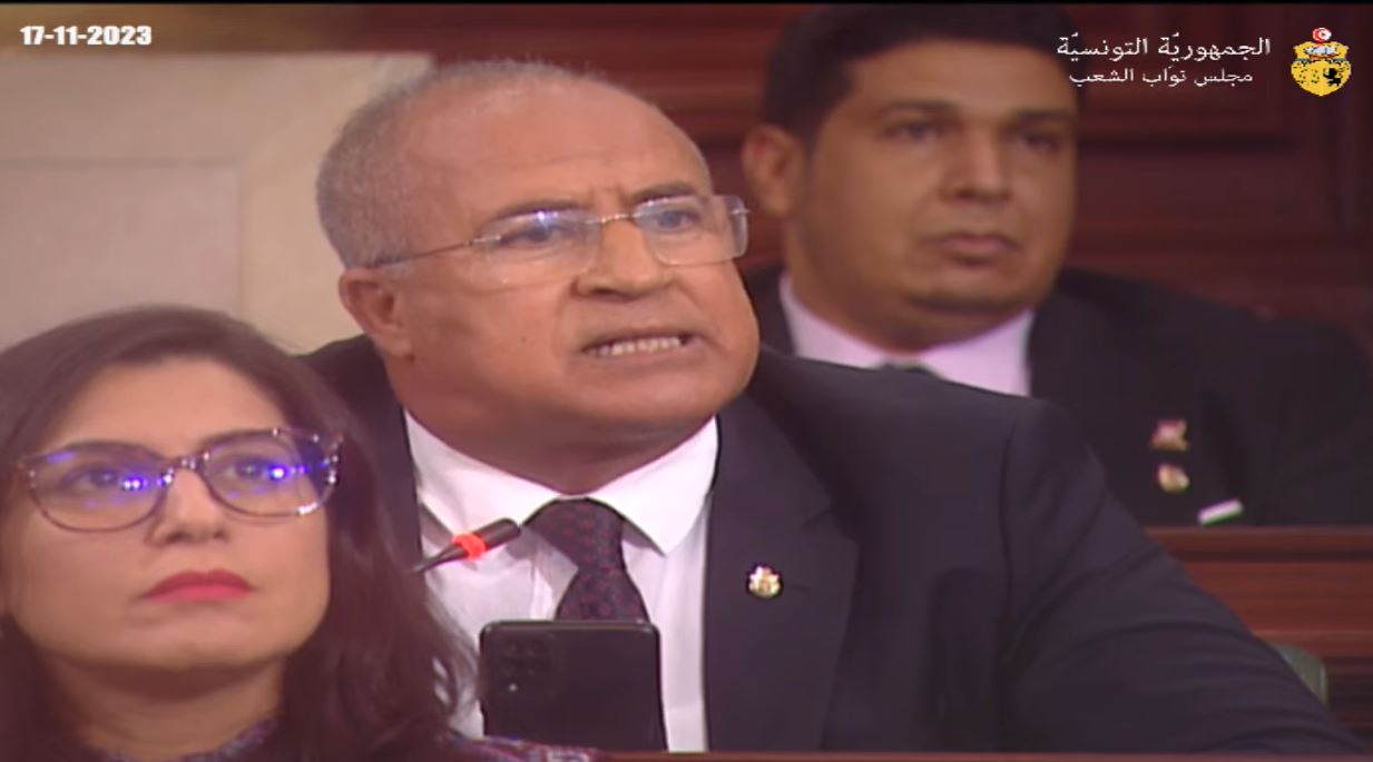 نائب: اقدم استقالتي حالا اذا ..