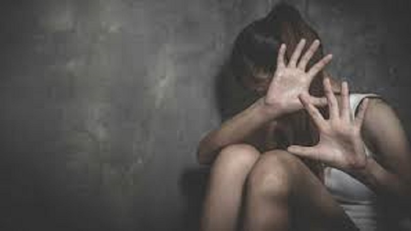 أريانة.. السجن 40 سنة في حق مُغتصب إبنتيه