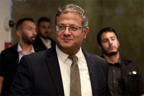 بن غفير يهدد بحل “حكومة الحرب” الإسرائـ.يليـ.ة إذا..