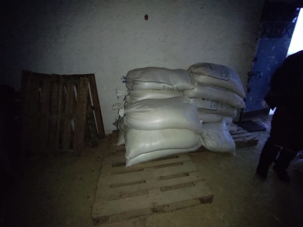 تاجروين.. ايقاف 5 من اصحاب نيابات بيع الاعلاف