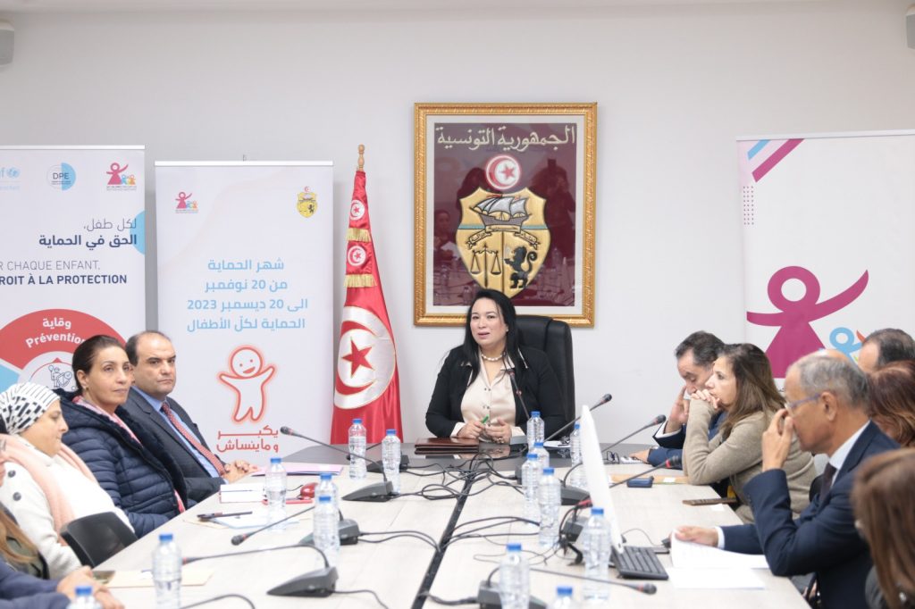 كشفته وزيرة المرأة.. رقم صادم عن اطفال حاولوا الانتحار!