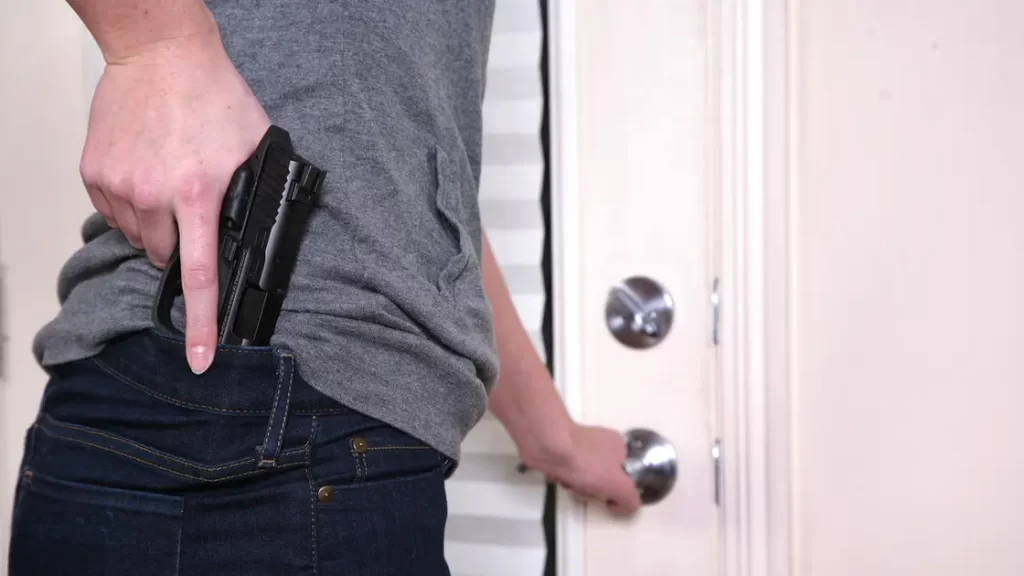 لم تعجبه هدية الكريسماس فقتل أخته