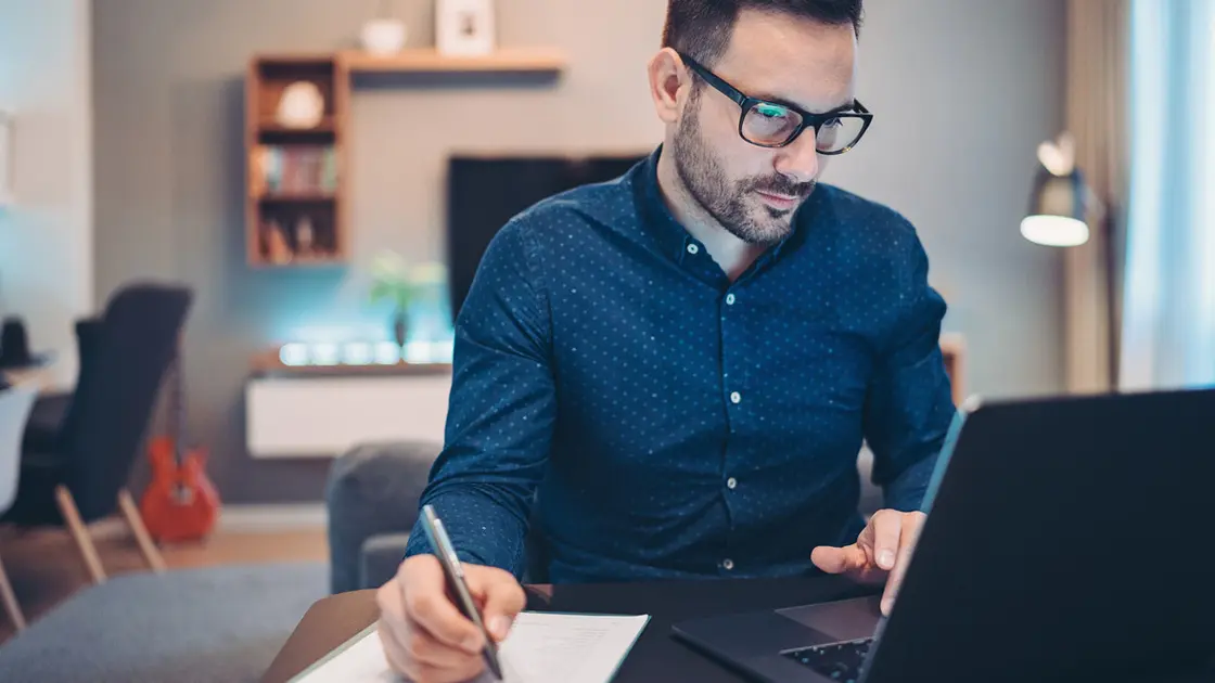 ما هو الوقت الأسوأ خلال اليوم للعمل؟.. دراسة تجيب