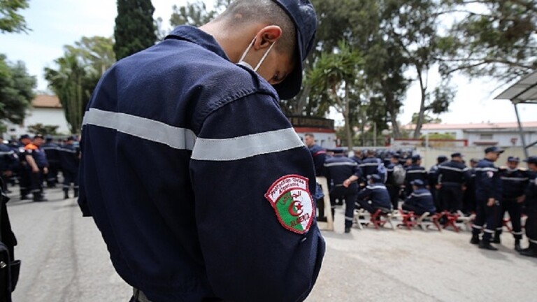 الجزائر/ إيقاف عصابة “هيئة مكافحة الفساد”