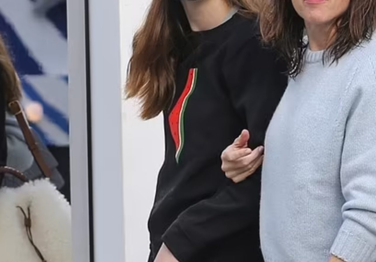 ابنة نجم عالمي تُثير غضب الإسرائيليين