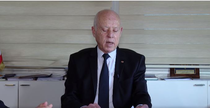 شاهد/ الرئيس يكشف فسادا رهيبا في ديوان التجارة بحضور مورطين