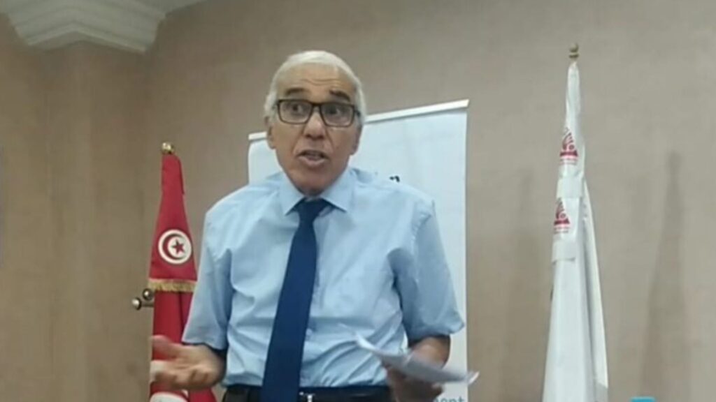 محكمة منوبة: شفرات حلاقة ومفتاح للأغلال في حقيبة المحامي البشير المنوبي وهذا ما تقرر بشأنه