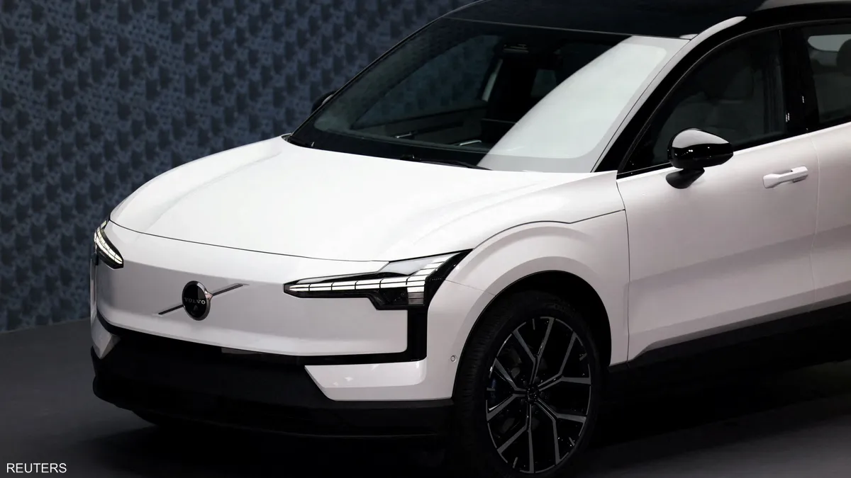 “فولفو” تعلق إنتاج مصنعها بسبب توترات البحر الأحمر