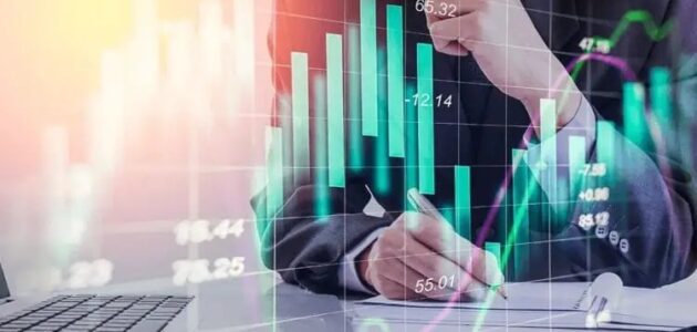 ما هي التوقعات المرتبطة بأداء الاقتصاد الكلي العالمي في عام 2024؟