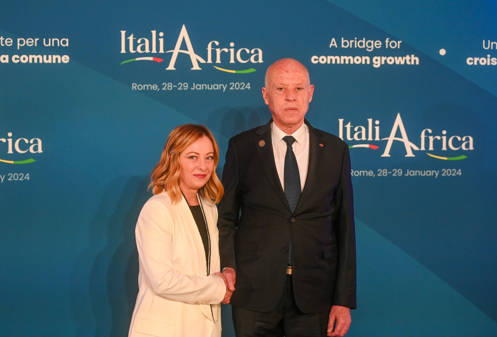 صور/ مشاركة رئيس الجمهورية في افتتاح قمة “إيطاليا – إفريقيا” صور/ مشاركة رئيس الجمهورية في افتتاح قمة “إيطاليا – إفريقيا”