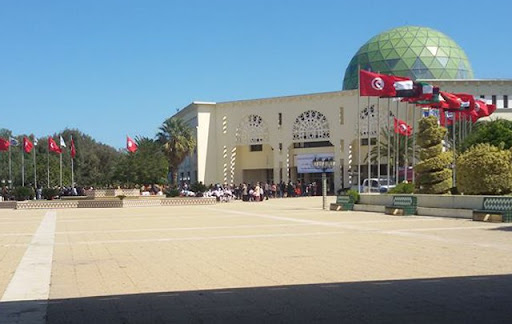 معرض الكرم للاثاث