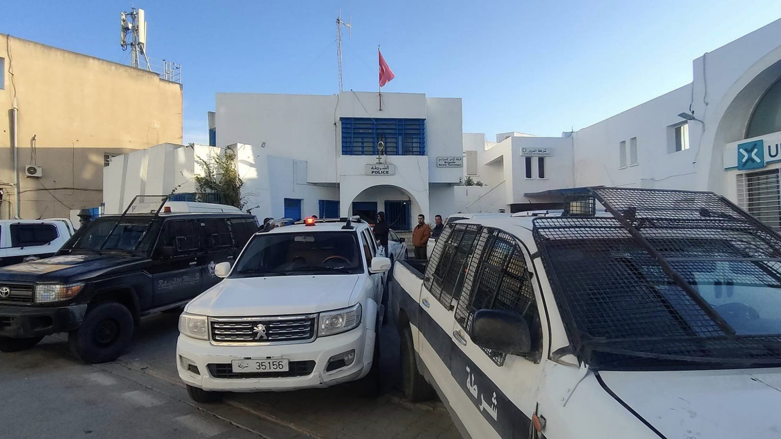 الحمامات/ تحرّك احتجاجي للأمنيّين على خلفية إيقاف زملائهم الحمامات/ تحرّك احتجاجي للأمنيّين على خلفية إيقاف زملائهم