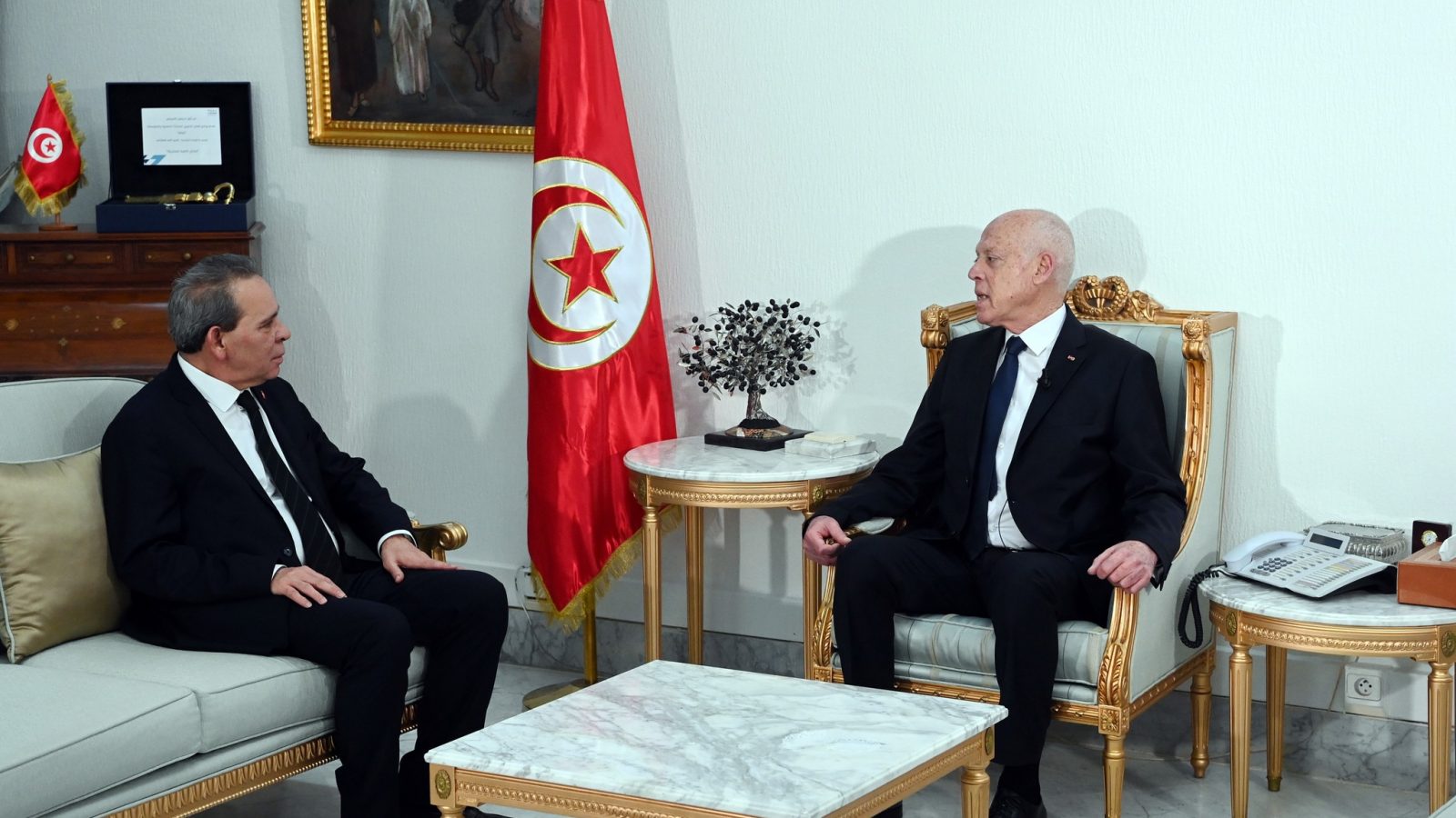 الرئيس: انتخابات القطاع الرياضي تحالف مُقنّع بين المفسدين الرئيس: انتخابات القطاع الرياضي تحالف مُقنّع بين المفسدين