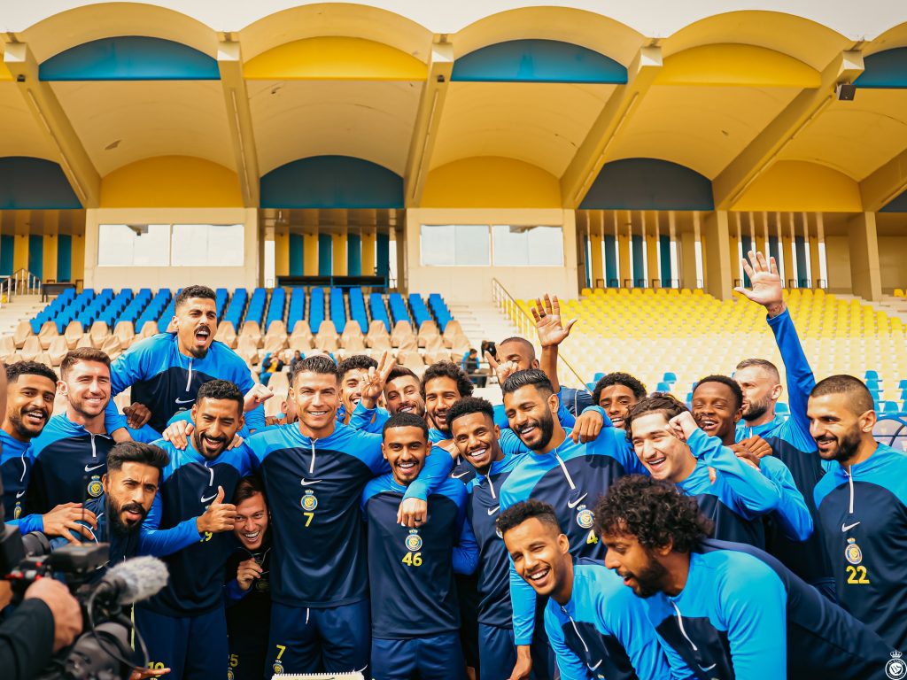 النصر يحتفل بعيد ميلاد رونالدو