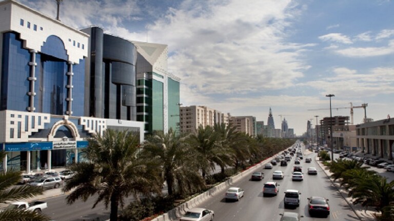 بينهم امرأتان.. الإعدام لـ5 مجرمين في الرياض بينهم امرأتان.. الإعدام لـ5 مجرمين في الرياض