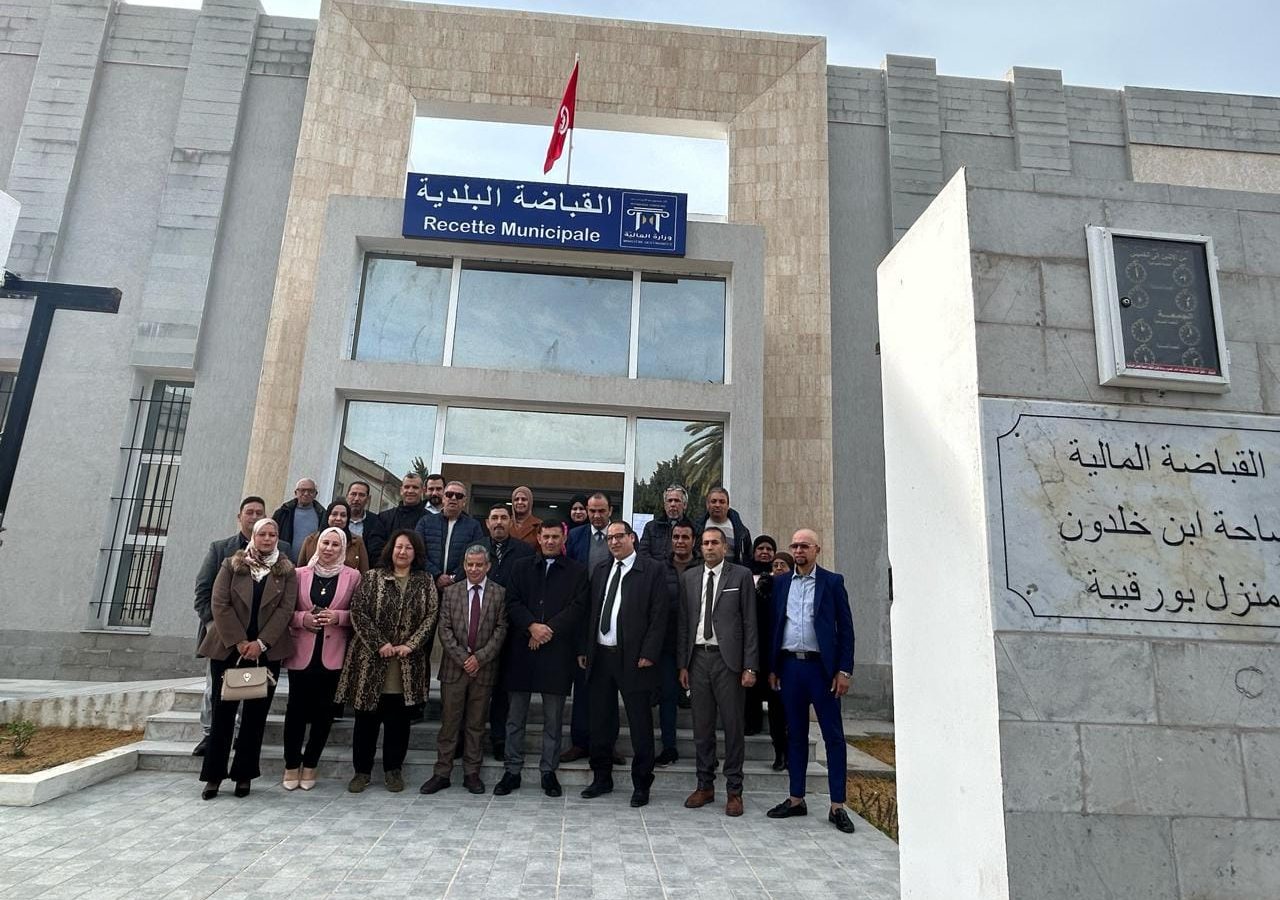 تعرضت للنهب والحرق سنة 2011/ اعادة فتح قباضة منزل بورقيبة