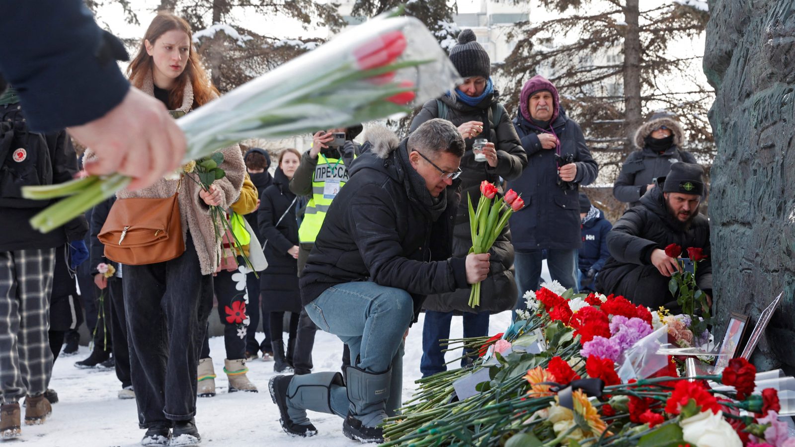 روسيا/ اعتقال العشرات بسبب مشاركتهم في تأبين نافالني