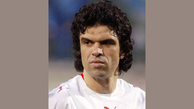 رياض البوعزيزي ضمن المدعوين لنهائي كأس إفريقيا