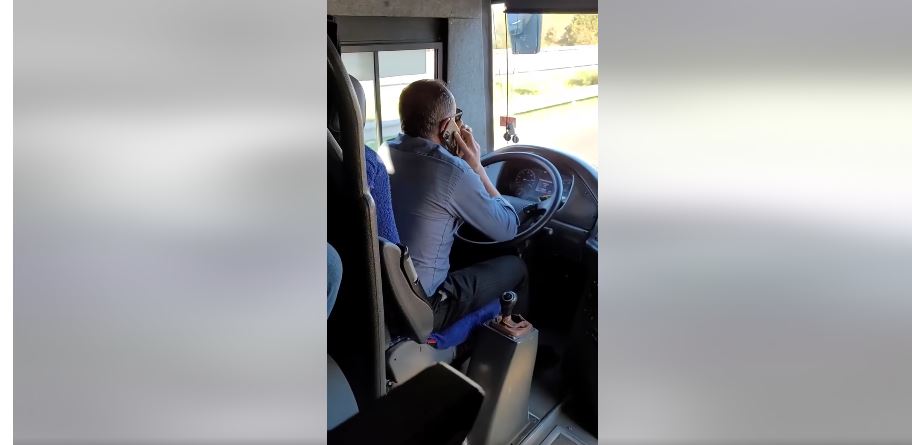 سائق حافلة ببنزرت اثار جدلا بطريقة سياقته.. الشركة الجهوية تتخذ الاجراءات التأديبية (فيديو)