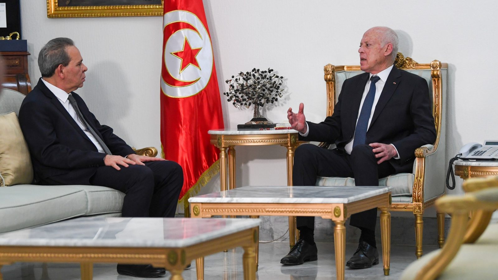 سعيّد: استقلالية البنك المركزي وصفة اجنبية وانصهار سياسته مع الدولة واجب سعيّد: استقلالية البنك المركزي وصفة اجنبية وانصهار سياسته مع الدولة واجب